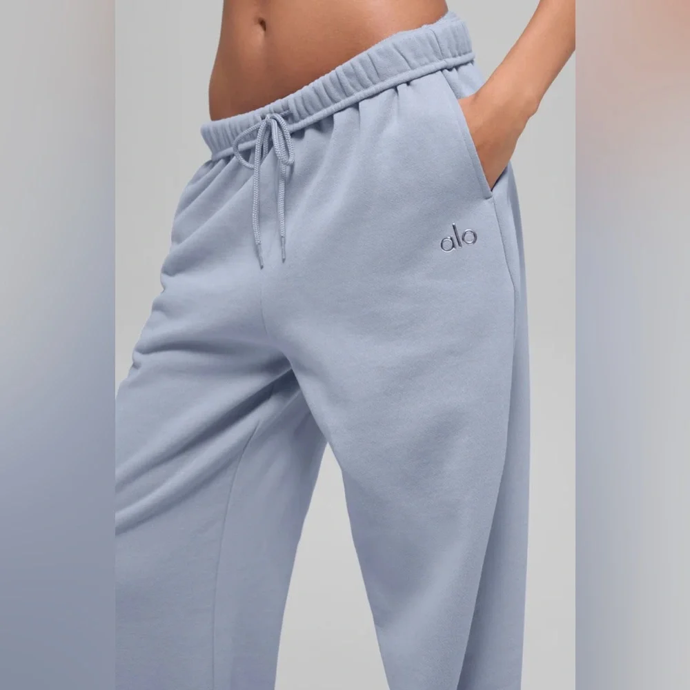 Alo Yoga Accolade Straight Leg Sweatpant Winter Frost XS